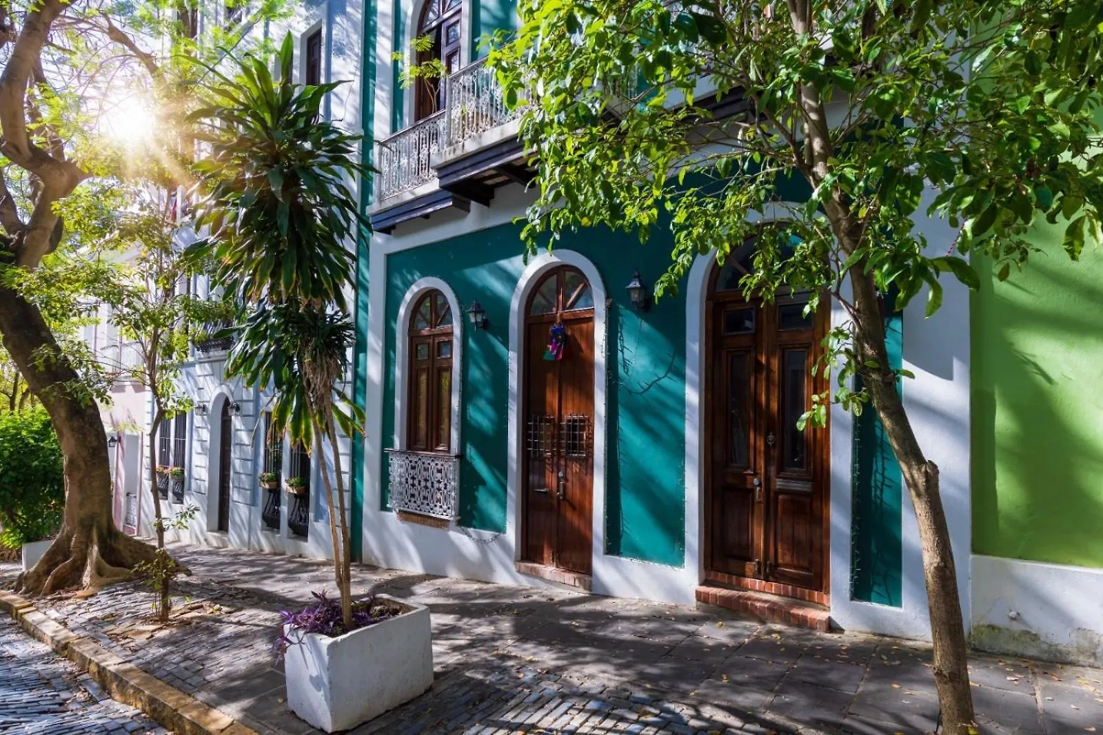 Flamenco Village Old San Juan 0*,